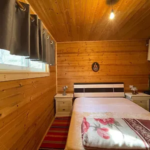 Chalet Origjina Farm, Përmet